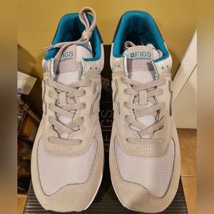 New Balance x FIGS 574